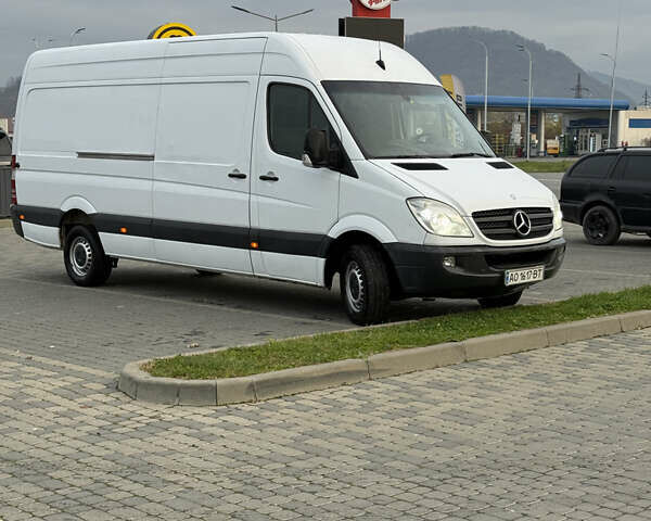Білий Мерседес Sprinter, об'ємом двигуна 2.2 л та пробігом 430 тис. км за 11900 $, фото 1 на Automoto.ua