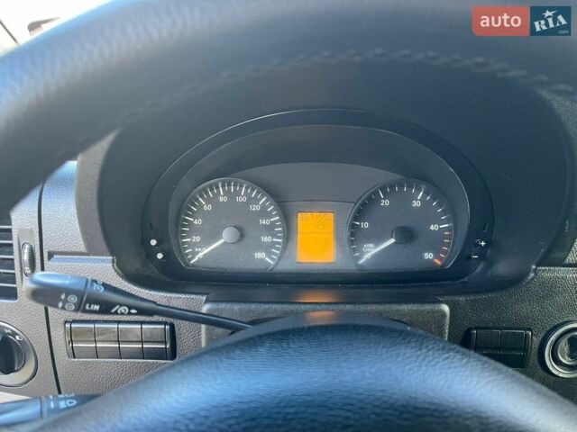 Білий Мерседес Sprinter, об'ємом двигуна 0 л та пробігом 367 тис. км за 14200 $, фото 14 на Automoto.ua