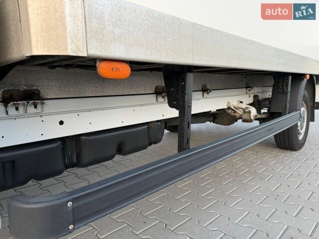 Белый Мерседес Sprinter, объемом двигателя 2.2 л и пробегом 340 тыс. км за 14000 $, фото 14 на Automoto.ua
