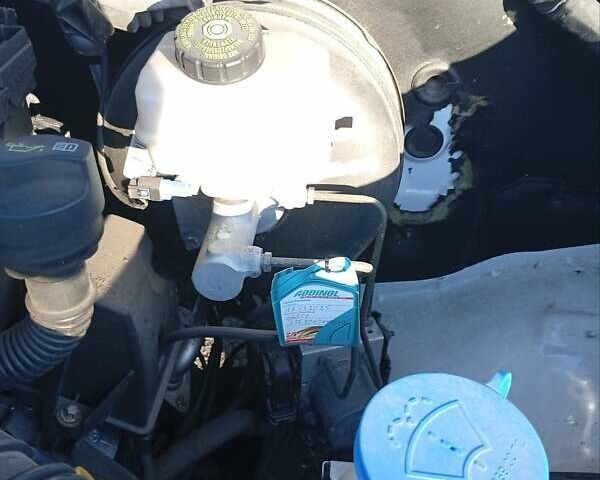 Белый Мерседес Sprinter, объемом двигателя 2.2 л и пробегом 307 тыс. км за 15600 $, фото 26 на Automoto.ua