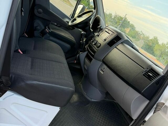 Білий Мерседес Sprinter, об'ємом двигуна 2.14 л та пробігом 250 тис. км за 14000 $, фото 18 на Automoto.ua