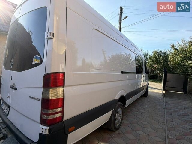 Білий Мерседес Sprinter, об'ємом двигуна 2.99 л та пробігом 452 тис. км за 19000 $, фото 5 на Automoto.ua