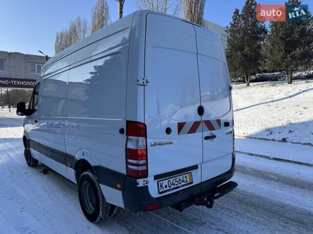 Белый Мерседес Sprinter, объемом двигателя 2.2 л и пробегом 310 тыс. км за 16900 $, фото 5 на Automoto.ua