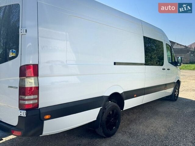 Белый Мерседес Sprinter, объемом двигателя 2.99 л и пробегом 424 тыс. км за 22300 $, фото 5 на Automoto.ua