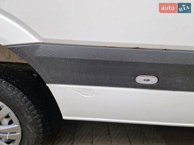 Белый Мерседес Sprinter, объемом двигателя 3 л и пробегом 516 тыс. км за 16500 $, фото 10 на Automoto.ua