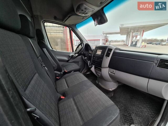 Белый Мерседес Sprinter, объемом двигателя 2.14 л и пробегом 402 тыс. км за 14500 $, фото 11 на Automoto.ua