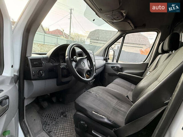 Белый Мерседес Sprinter, объемом двигателя 2.14 л и пробегом 557 тыс. км за 11300 $, фото 16 на Automoto.ua