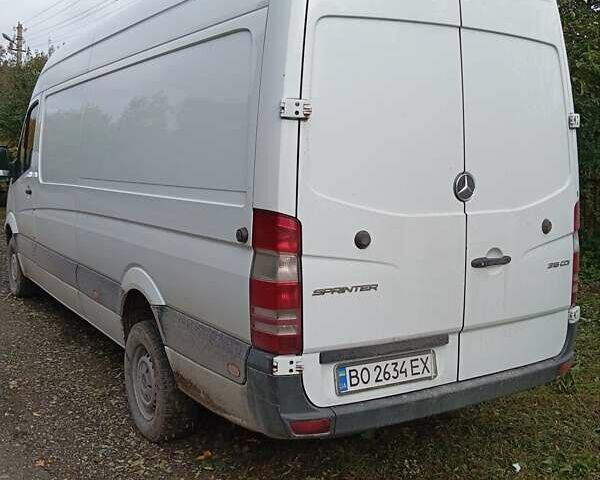 Мерседес Sprinter 2014 в Кременце на Automoto.ua Белый Мерседес Sprinter, объемом двигателя 2.14 л и пробегом 380 тыс. км за 17300 $, фото 2 на Automoto.ua