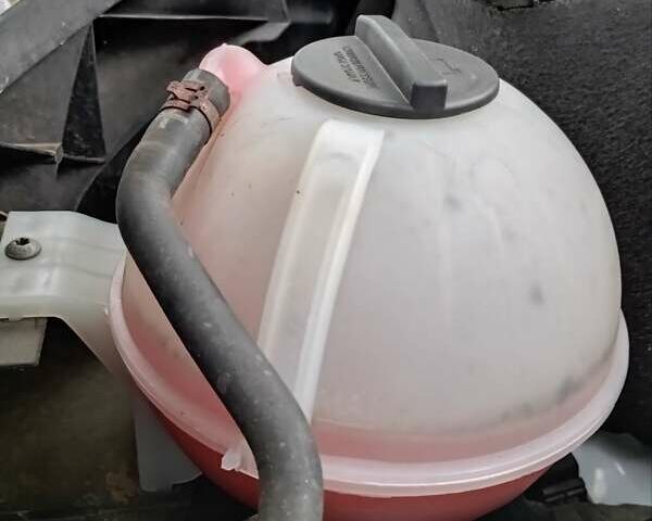 Мерседес Sprinter 2014 в Кременце на Automoto.ua Белый Мерседес Sprinter, объемом двигателя 2.14 л и пробегом 380 тыс. км за 17300 $, фото 10 на Automoto.ua