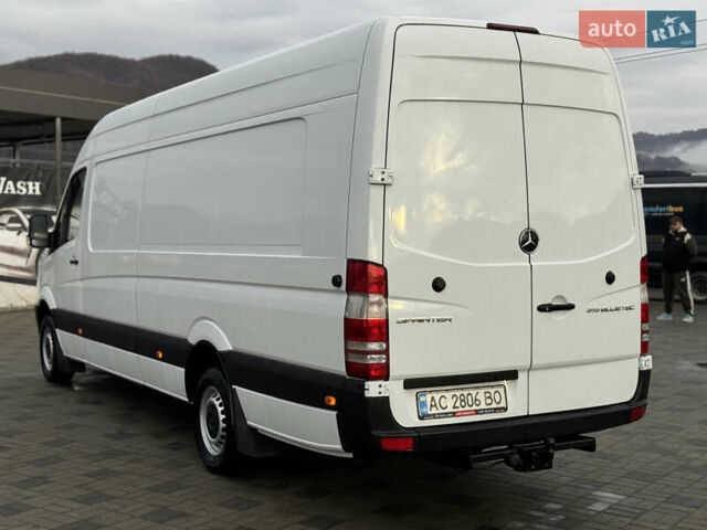 Белый Мерседес Sprinter, объемом двигателя 2.99 л и пробегом 518 тыс. км за 18999 $, фото 7 на Automoto.ua
