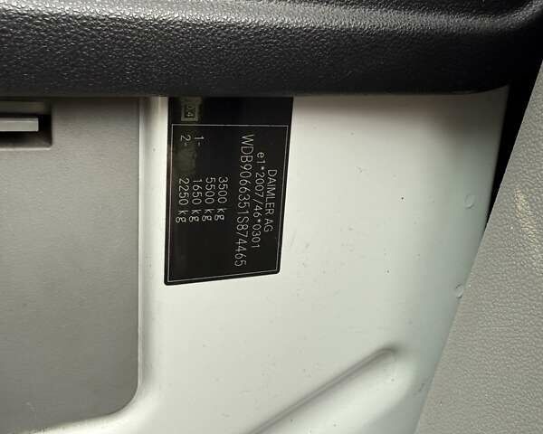 Білий Мерседес Sprinter, об'ємом двигуна 2.2 л та пробігом 253 тис. км за 18900 $, фото 1 на Automoto.ua