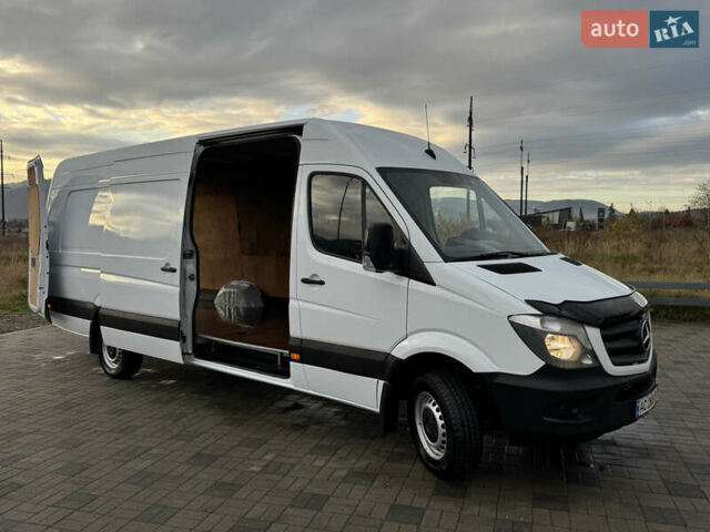 Белый Мерседес Sprinter, объемом двигателя 2.99 л и пробегом 518 тыс. км за 18999 $, фото 50 на Automoto.ua