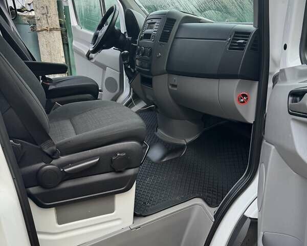 Мерседес Sprinter 2014 в Броварах на Automoto.ua Белый Мерседес Sprinter, объемом двигателя 3 л и пробегом 291 тыс. км за 20000 $, фото 16 на Automoto.ua