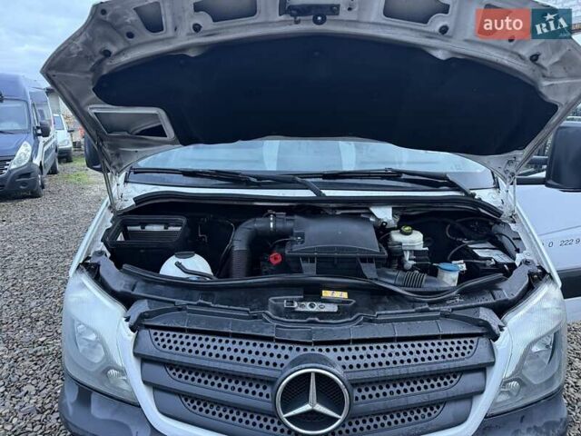 Белый Мерседес Sprinter, объемом двигателя 2.2 л и пробегом 340 тыс. км за 19900 $, фото 20 на Automoto.ua