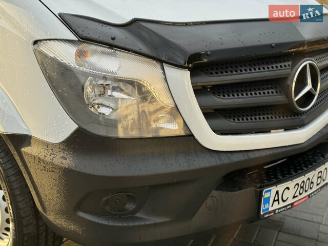 Белый Мерседес Sprinter, объемом двигателя 2.99 л и пробегом 518 тыс. км за 18999 $, фото 11 на Automoto.ua