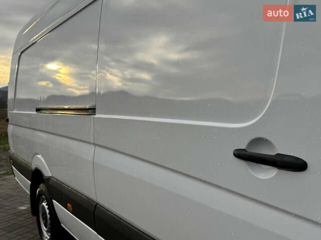 Белый Мерседес Sprinter, объемом двигателя 2.99 л и пробегом 518 тыс. км за 18999 $, фото 23 на Automoto.ua