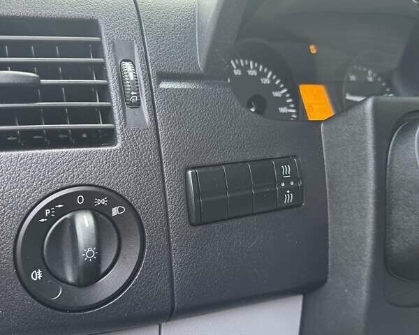 Мерседес Sprinter 2014 в Броварах на Automoto.ua Белый Мерседес Sprinter, объемом двигателя 3 л и пробегом 291 тыс. км за 20000 $, фото 11 на Automoto.ua