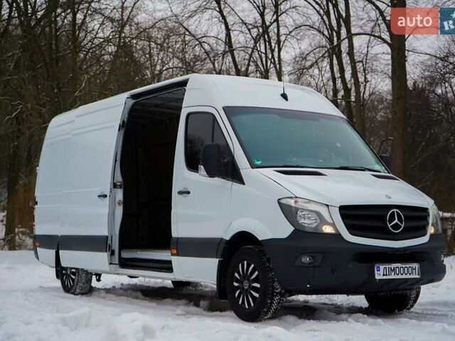 Білий Мерседес Sprinter, об'ємом двигуна 2.1 л та пробігом 270 тис. км за 16300 $, фото 2 на Automoto.ua