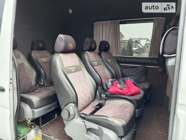 Белый Мерседес Sprinter, объемом двигателя 2.2 л и пробегом 685 тыс. км за 16000 $, фото 10 на Automoto.ua