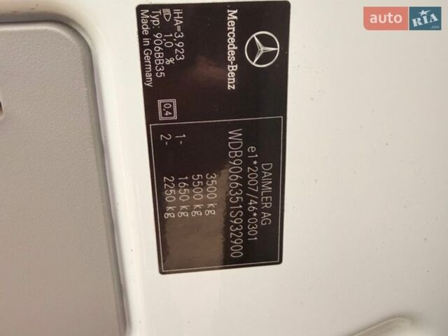 Белый Мерседес Sprinter, объемом двигателя 2.14 л и пробегом 504 тыс. км за 15000 $, фото 11 на Automoto.ua