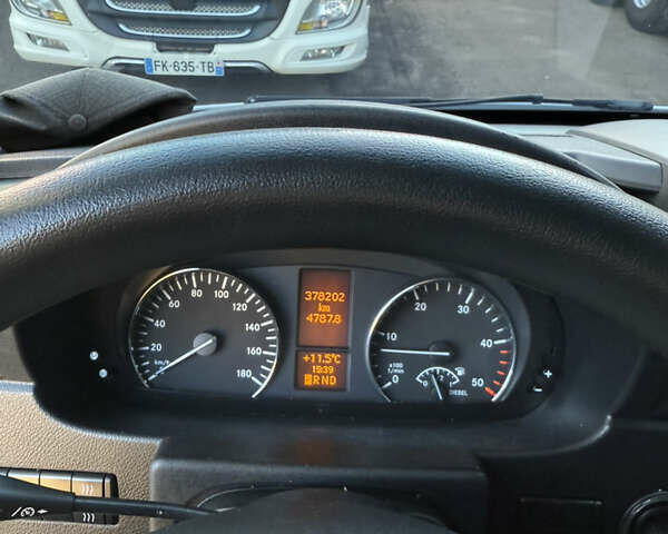 Білий Мерседес Sprinter, об'ємом двигуна 2.99 л та пробігом 380 тис. км за 19450 $, фото 20 на Automoto.ua