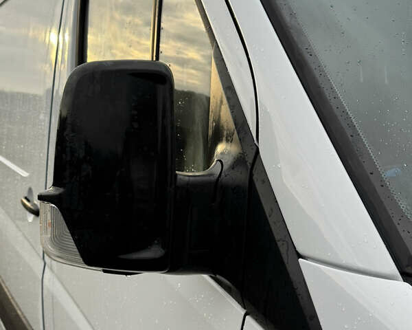 Белый Мерседес Sprinter, объемом двигателя 2.99 л и пробегом 518 тыс. км за 18999 $, фото 21 на Automoto.ua