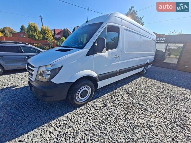 Белый Мерседес Sprinter, объемом двигателя 2.14 л и пробегом 279 тыс. км за 13699 $, фото 13 на Automoto.ua
