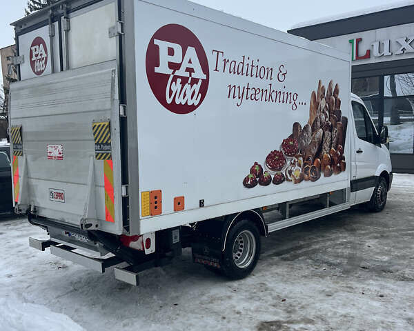 Белый Мерседес Sprinter, объемом двигателя 2.14 л и пробегом 222 тыс. км за 25500 $, фото 3 на Automoto.ua