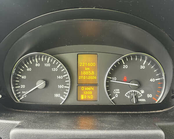 Белый Мерседес Sprinter, объемом двигателя 2.14 л и пробегом 222 тыс. км за 25500 $, фото 7 на Automoto.ua