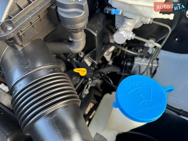 Білий Мерседес Sprinter, об'ємом двигуна 2.2 л та пробігом 274 тис. км за 19500 $, фото 63 на Automoto.ua