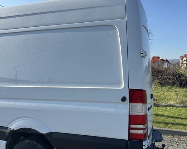 Білий Мерседес Sprinter, об'ємом двигуна 2.14 л та пробігом 473 тис. км за 14800 $, фото 7 на Automoto.ua