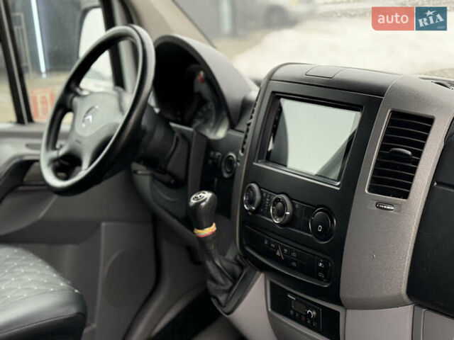 Білий Мерседес Sprinter, об'ємом двигуна 2.2 л та пробігом 230 тис. км за 21500 $, фото 25 на Automoto.ua