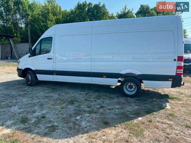 Белый Мерседес Sprinter, объемом двигателя 2.2 л и пробегом 183 тыс. км за 24699 $, фото 4 на Automoto.ua