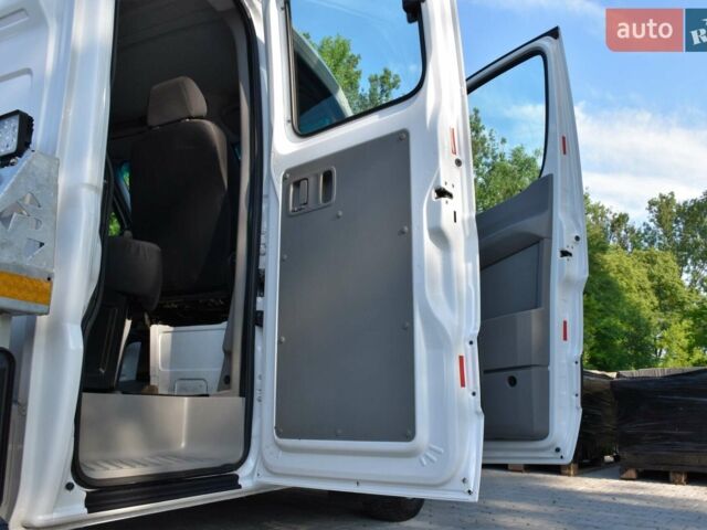 Белый Мерседес Sprinter, объемом двигателя 2.1 л и пробегом 208 тыс. км за 31950 $, фото 56 на Automoto.ua