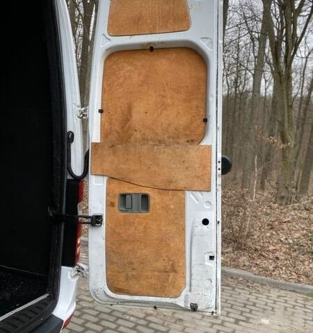 Белый Мерседес Sprinter, объемом двигателя 2.14 л и пробегом 450 тыс. км за 18200 $, фото 61 на Automoto.ua