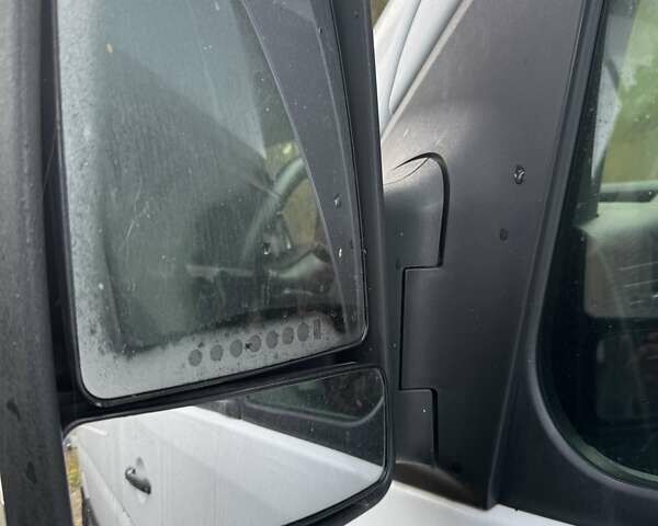 Мерседес Sprinter 2014 в Броварах на Automoto.ua Белый Мерседес Sprinter, объемом двигателя 3 л и пробегом 291 тыс. км за 20000 $, фото 13 на Automoto.ua