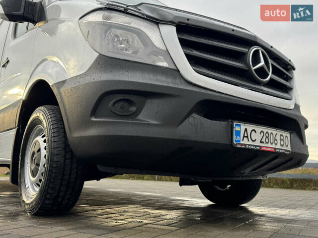 Белый Мерседес Sprinter, объемом двигателя 2.99 л и пробегом 518 тыс. км за 18999 $, фото 26 на Automoto.ua