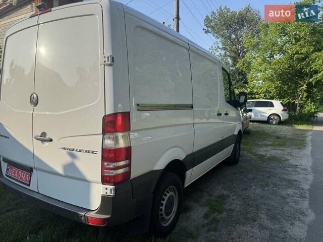 Мерседес Sprinter 2014 в Броварах на Automoto.ua Белый Мерседес Sprinter, объемом двигателя 3 л и пробегом 291 тыс. км за 20000 $, фото 3 на Automoto.ua