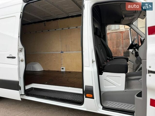 Белый Мерседес Sprinter, объемом двигателя 2.2 л и пробегом 371 тыс. км за 15900 $, фото 25 на Automoto.ua
