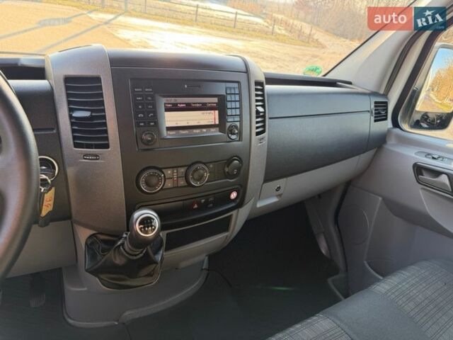 Белый Мерседес Sprinter, объемом двигателя 0 л и пробегом 287 тыс. км за 14900 $, фото 9 на Automoto.ua