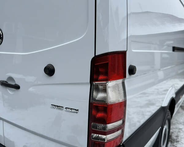 Білий Мерседес Sprinter, об'ємом двигуна 2.14 л та пробігом 595 тис. км за 15999 $, фото 10 на Automoto.ua