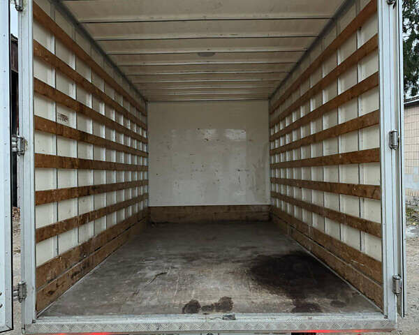 Белый Мерседес Sprinter, объемом двигателя 2.2 л и пробегом 112 тыс. км за 25545 $, фото 18 на Automoto.ua