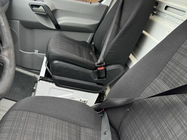 Белый Мерседес Sprinter, объемом двигателя 2.2 л и пробегом 220 тыс. км за 16500 $, фото 11 на Automoto.ua