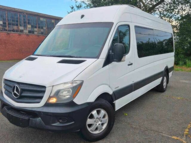 Білий Мерседес Sprinter, об'ємом двигуна 2.1 л та пробігом 74 тис. км за 10900 $, фото 2 на Automoto.ua