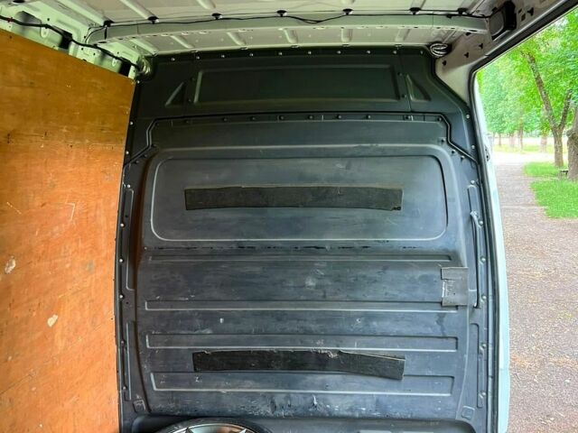 Білий Мерседес Sprinter, об'ємом двигуна 2.2 л та пробігом 335 тис. км за 17700 $, фото 44 на Automoto.ua