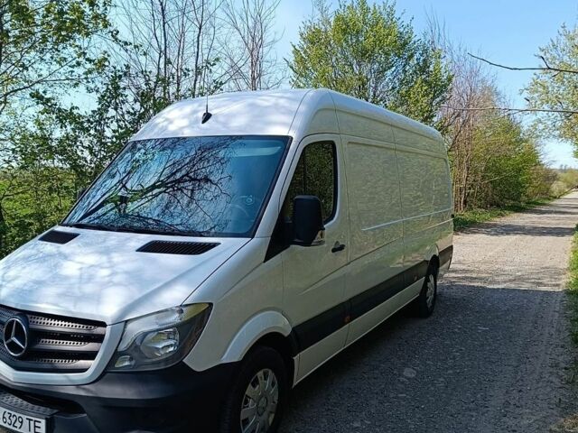 Белый Мерседес Sprinter, объемом двигателя 2.1 л и пробегом 288 тыс. км за 18800 $, фото 12 на Automoto.ua