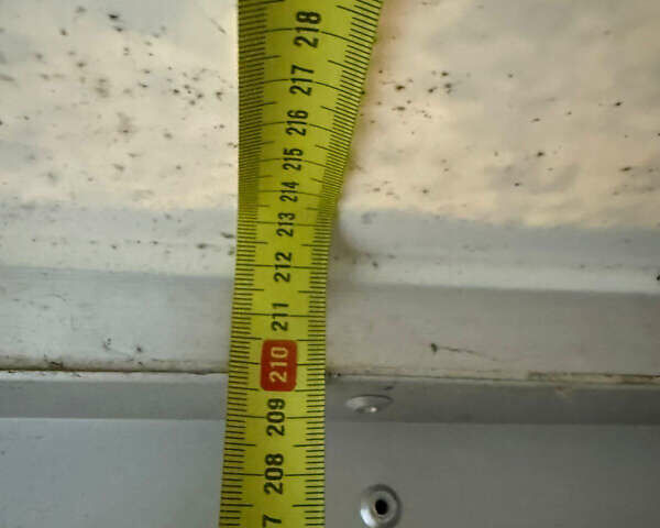 Белый Мерседес Sprinter, объемом двигателя 2.2 л и пробегом 112 тыс. км за 25545 $, фото 22 на Automoto.ua