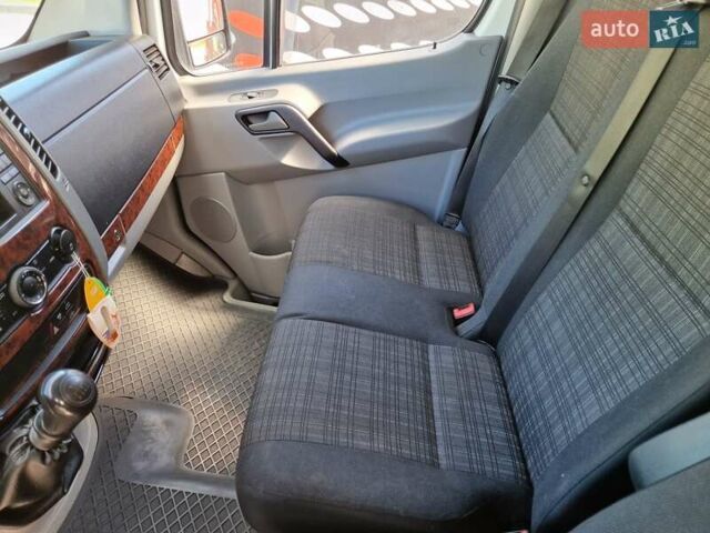 Белый Мерседес Sprinter, объемом двигателя 2.2 л и пробегом 340 тыс. км за 17500 $, фото 16 на Automoto.ua