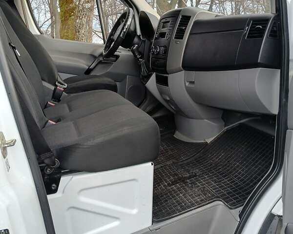Білий Мерседес Sprinter, об'ємом двигуна 2.2 л та пробігом 390 тис. км за 14999 $, фото 12 на Automoto.ua