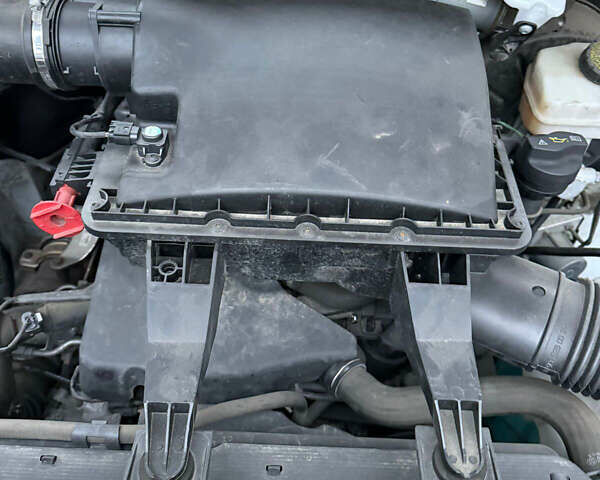 Белый Мерседес Sprinter, объемом двигателя 2.2 л и пробегом 112 тыс. км за 25545 $, фото 16 на Automoto.ua